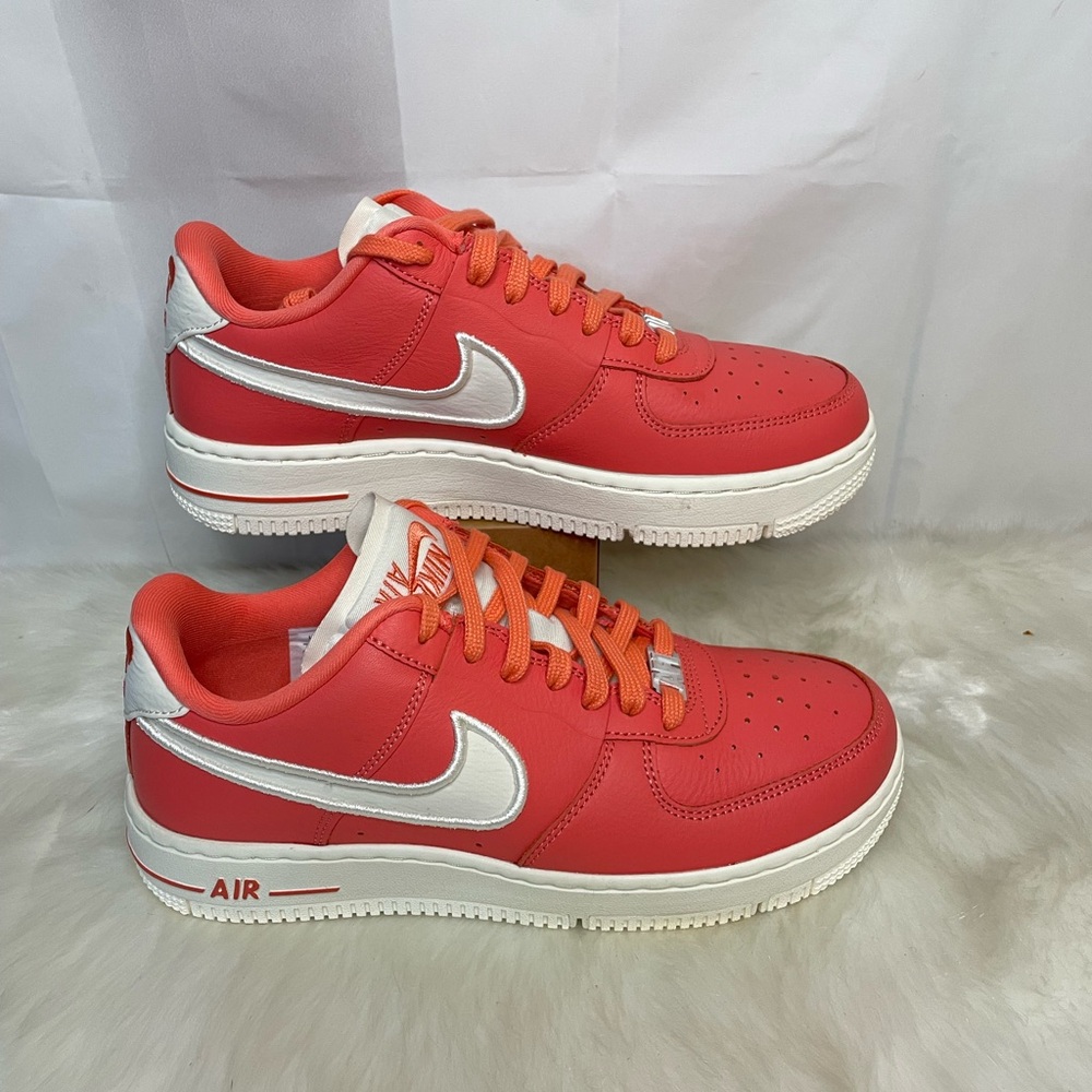 New Women’s Nike Aur Force 1 dance Szie 8